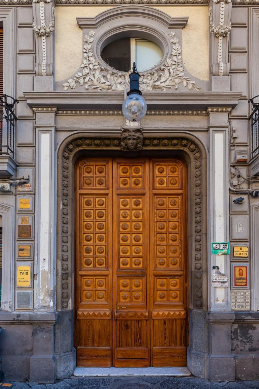 A Due Passi Dal Lungomare Di Mergellina By Wonderful Italy Apartment Napoli Ngoại thất bức ảnh