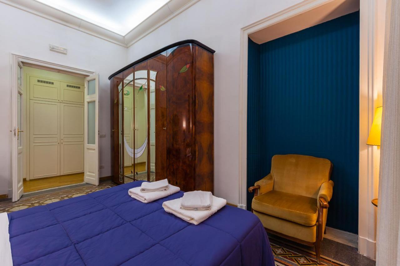 A Due Passi Dal Lungomare Di Mergellina By Wonderful Italy Apartment Napoli Ngoại thất bức ảnh