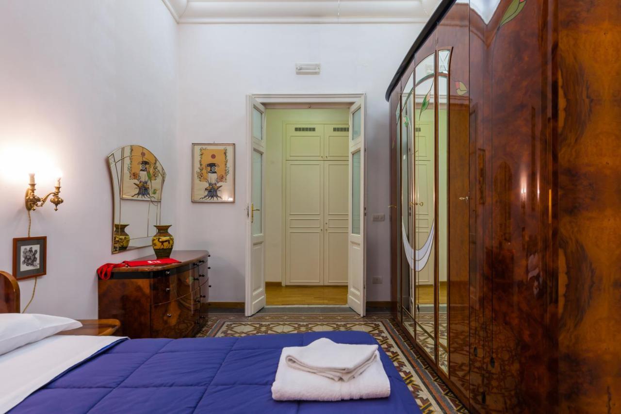 A Due Passi Dal Lungomare Di Mergellina By Wonderful Italy Apartment Napoli Ngoại thất bức ảnh